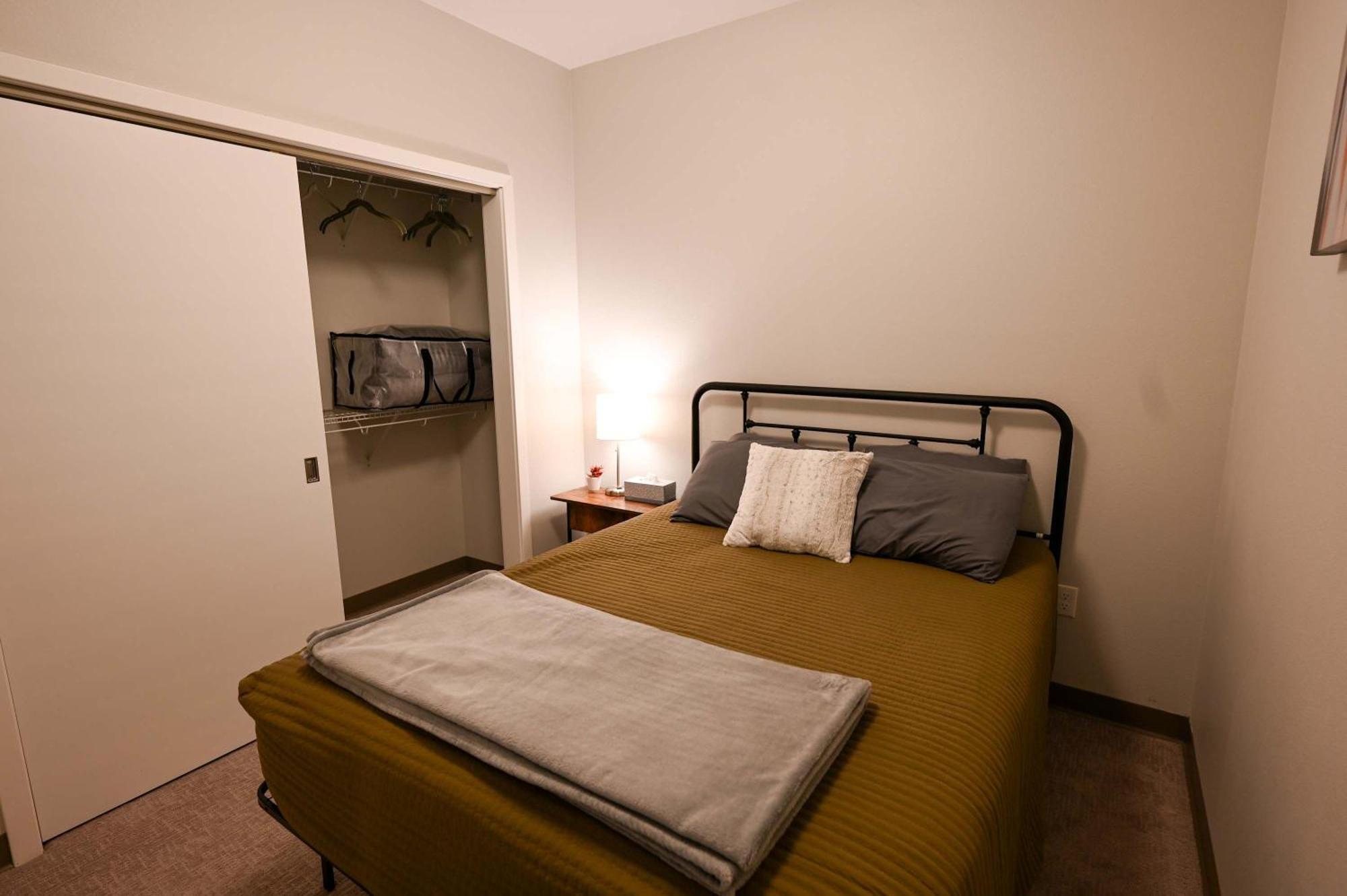 2 Bedroom Brand New Apartment Near Mayo, Park Free Rochester Exterior foto