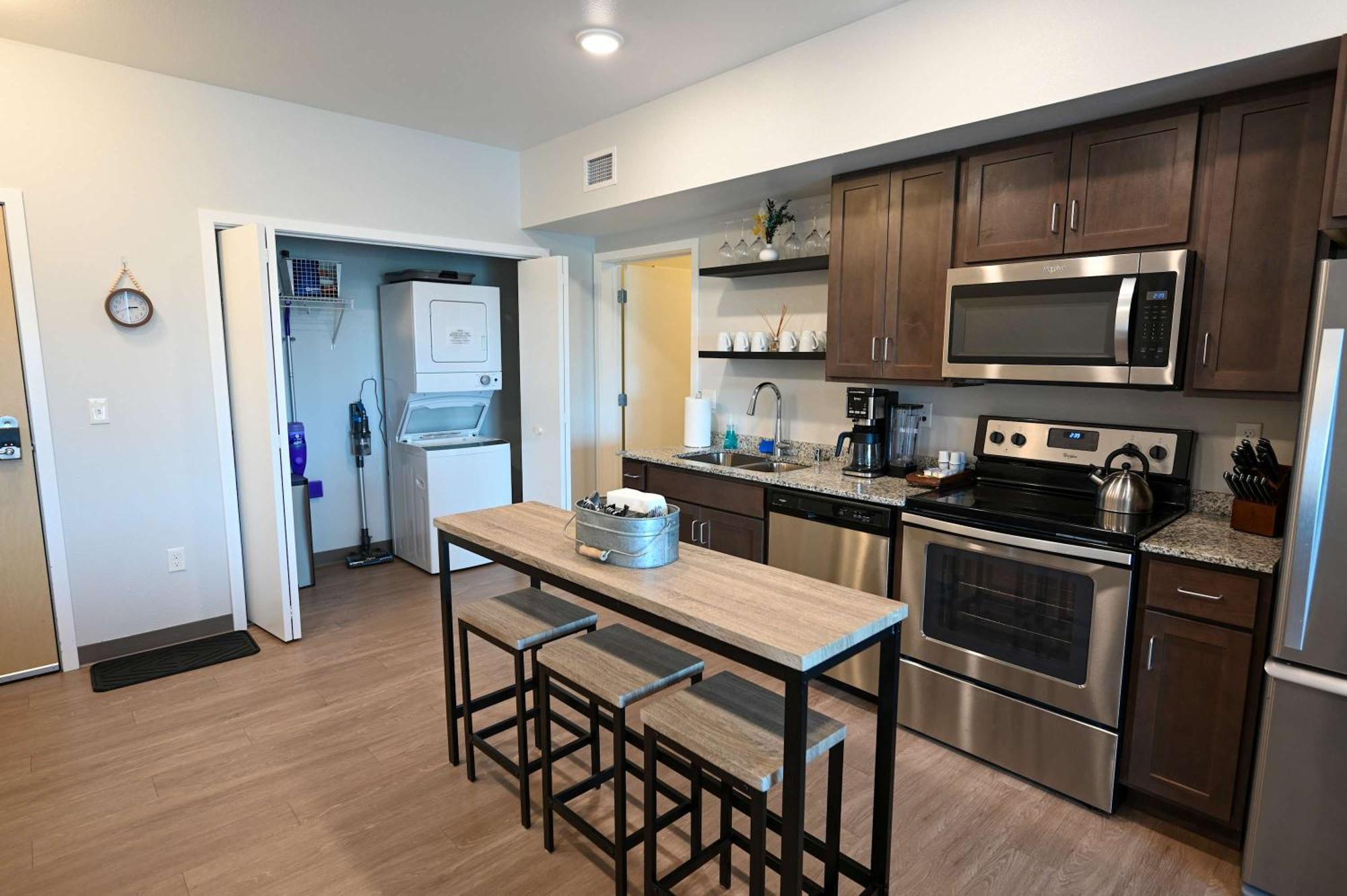 2 Bedroom Brand New Apartment Near Mayo, Park Free Rochester Exterior foto